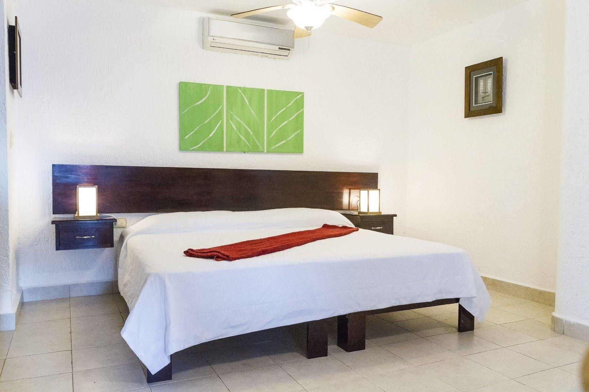 ลาส กาวิโอตัส โฮเทล แอนด์ สวีท Aparthotel แคนคูน ภายนอก รูปภาพ